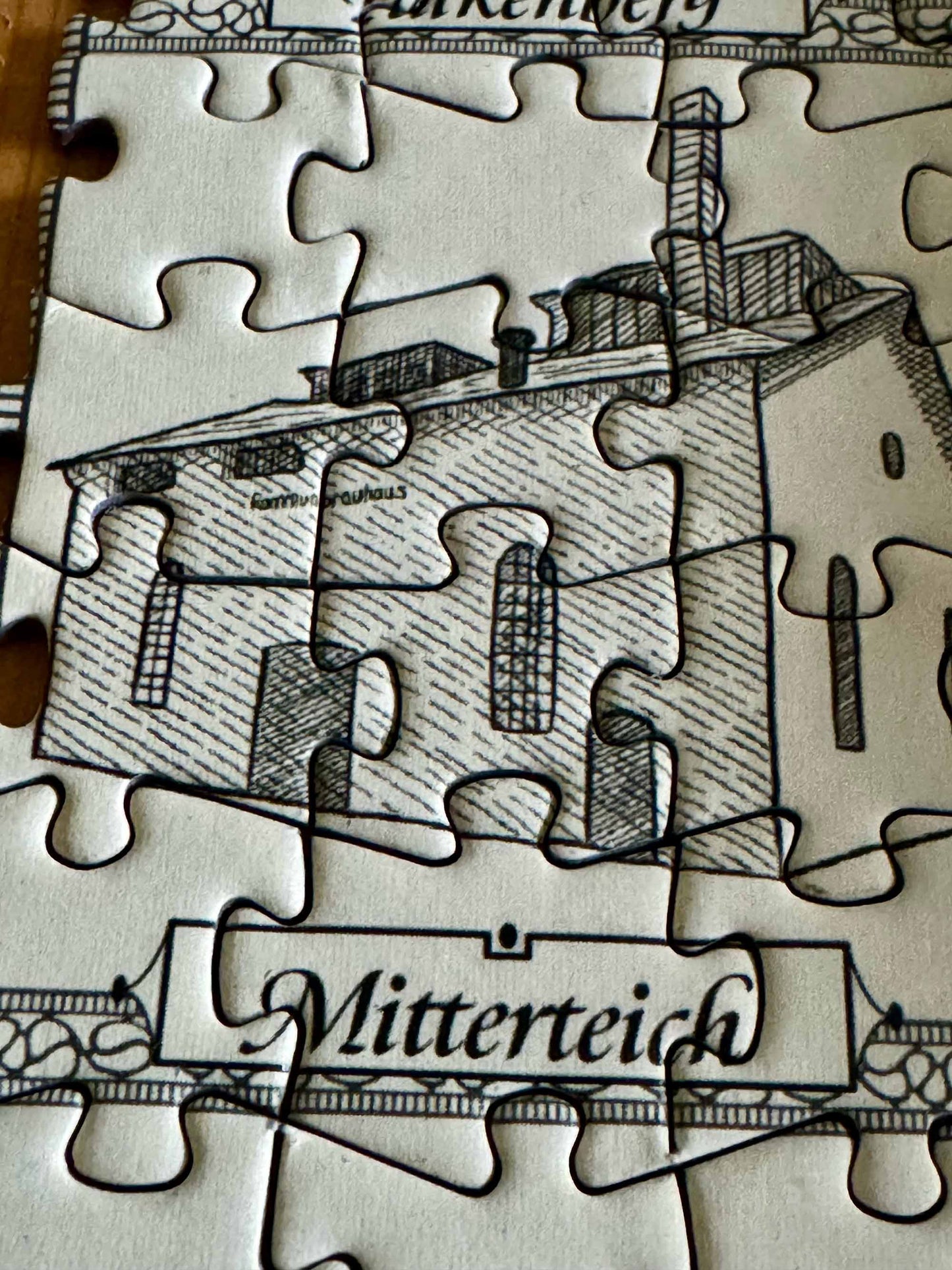 Detailaufnahme des Kommunbrauhaus Mitterteich auf dem Zoigl Puzzle