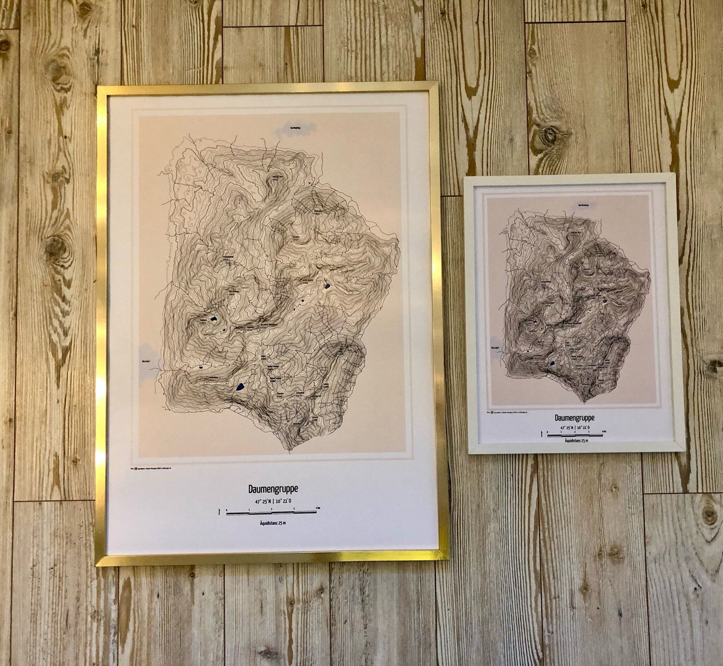 Poster Daumengruppe Landkarte Topographie
