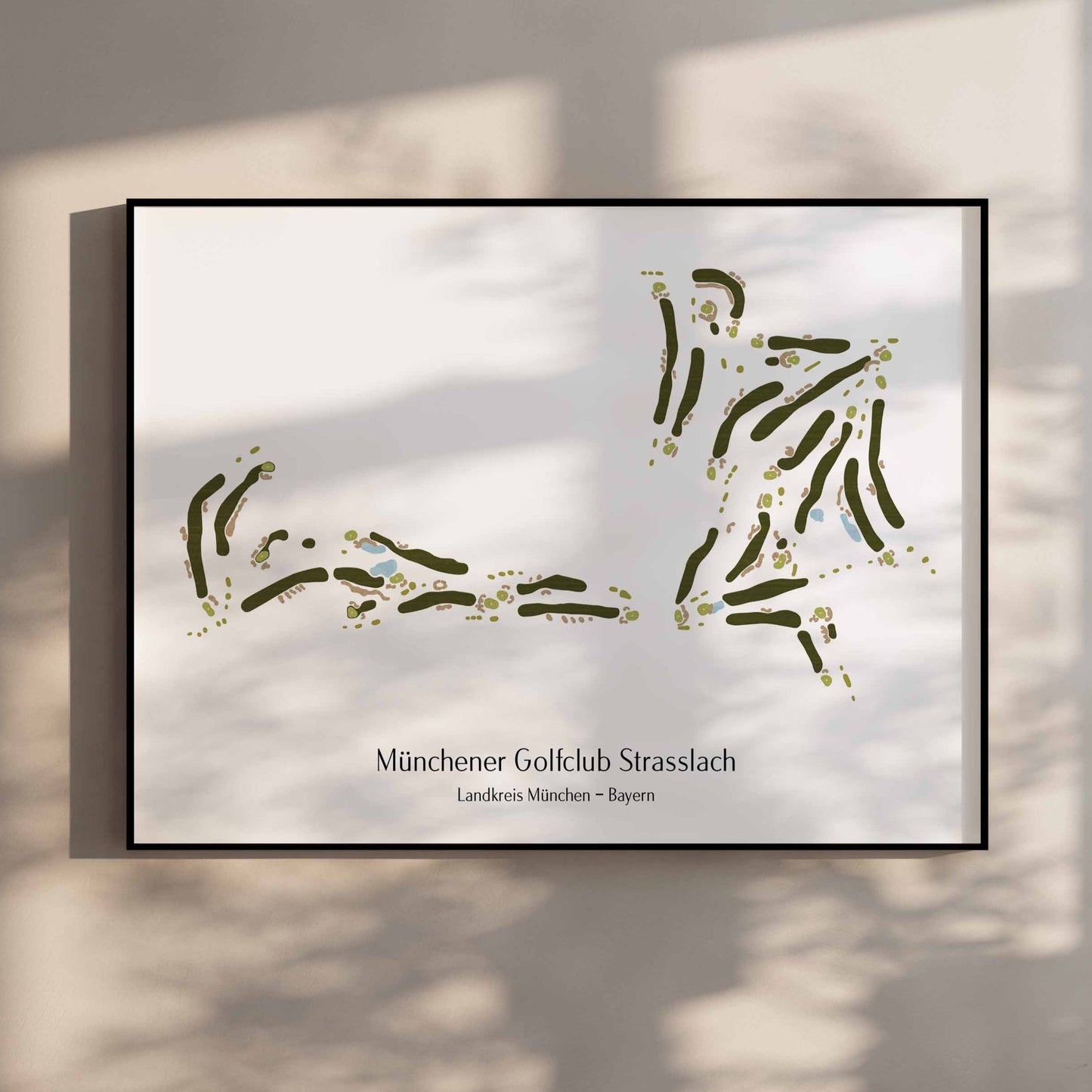 Bunte minimalistische Golfplatzkarte des Münchener Golfclub Strasslach