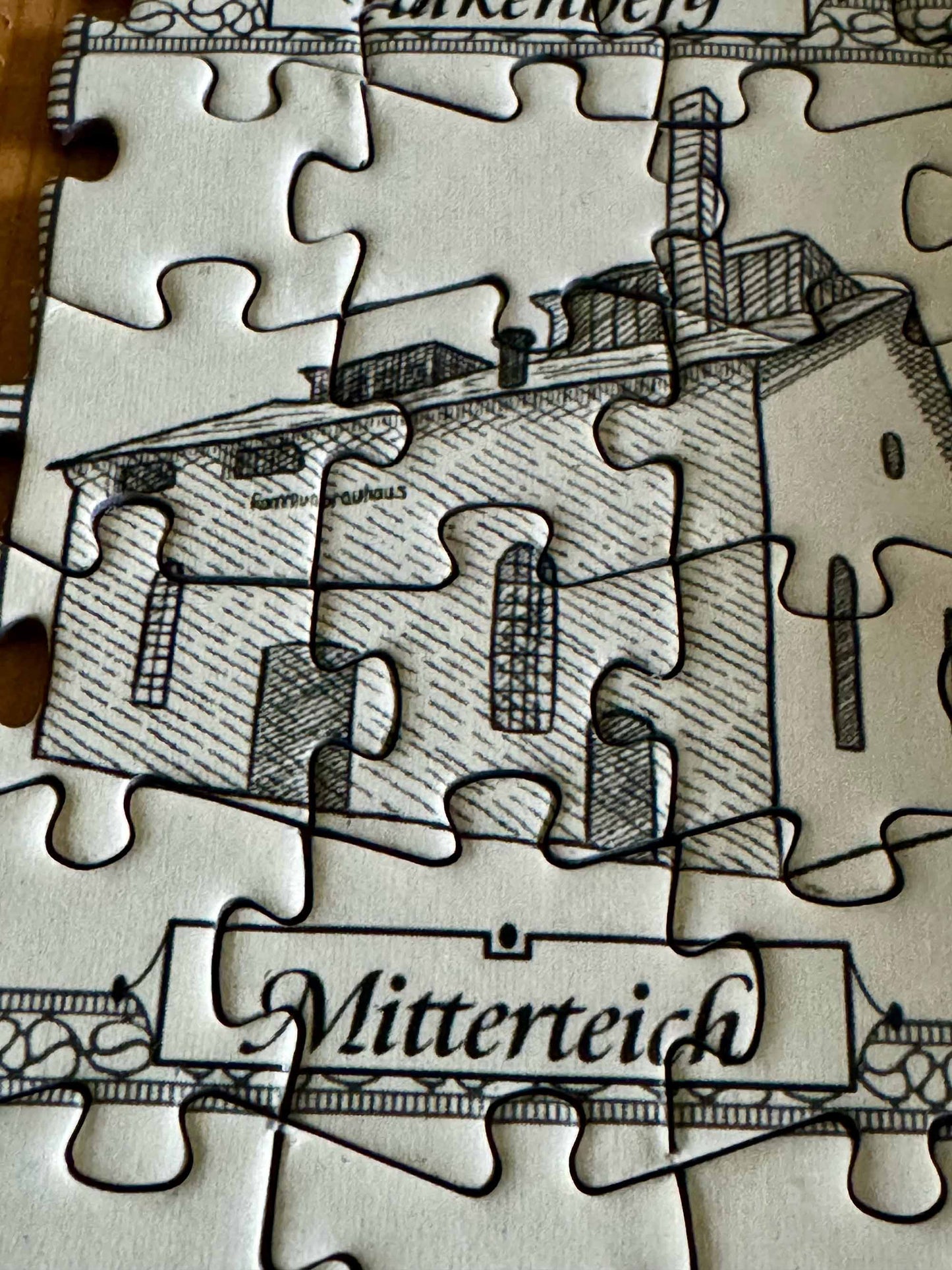 Detailaufnahme des Kommunbrauhaus Mitterteich auf dem Zoigl Puzzle
